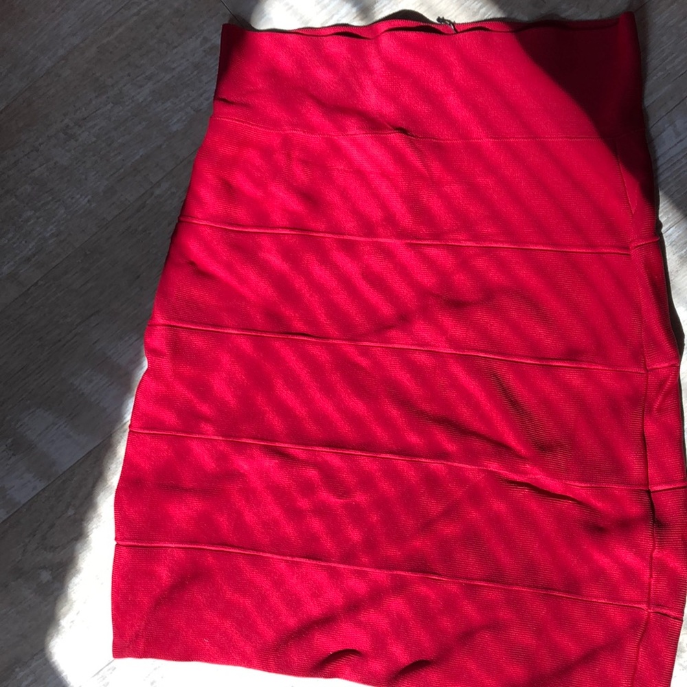 Bcbg bondage skirt red size medium